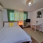 #A5 Opensale Long-Term Accommodation Discount On The 1St Floor Of Mapo Sinchon Hotspot For 5 Minutes Walk From Hongik University 4