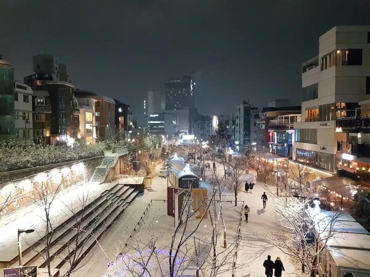 #a5 Opensale Long-term Discount On The 1st Floor Of Mapo Sinchon Hotspot For 5 Minutes Walk From Hongik 4 Villa *