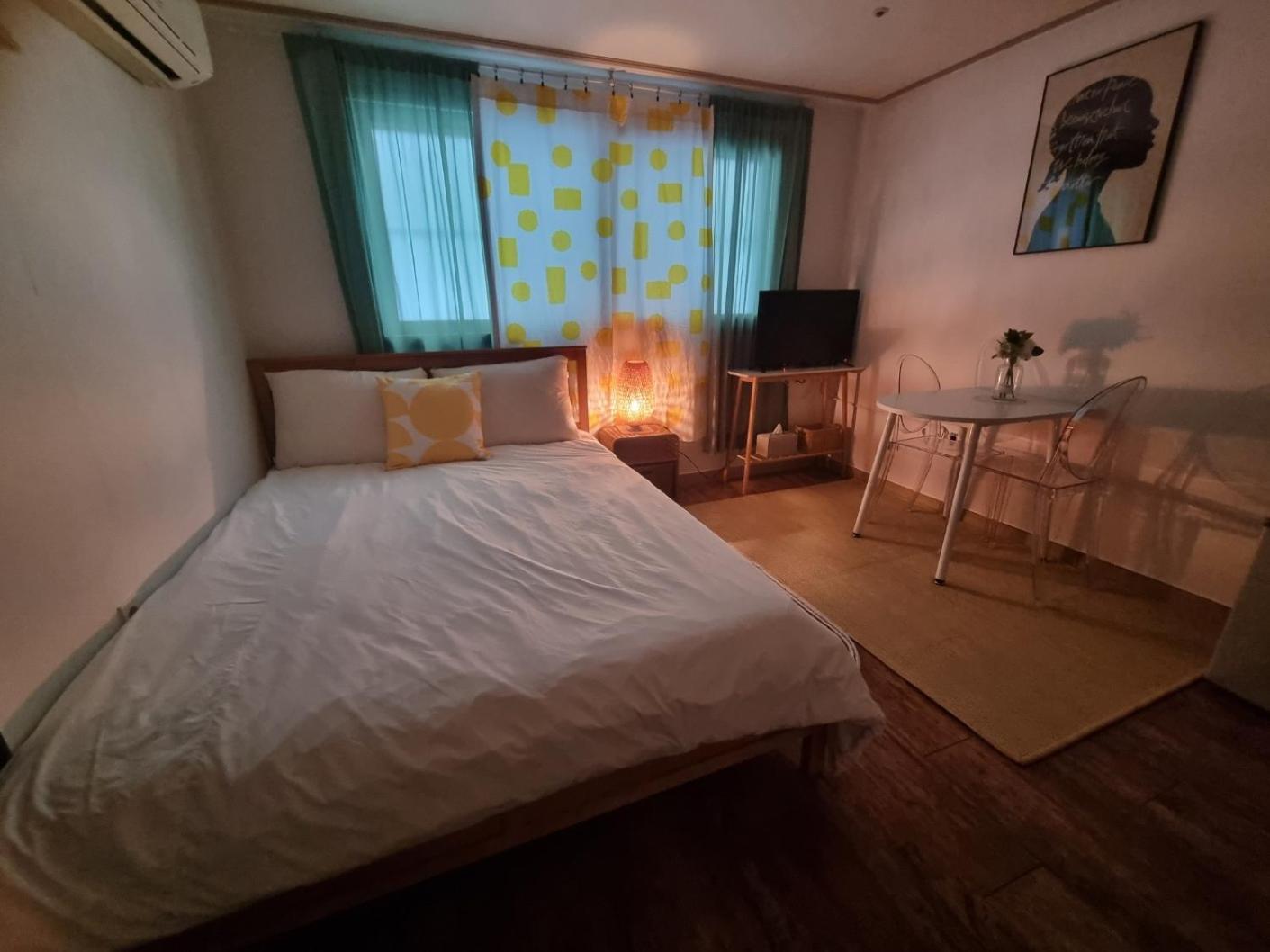 Villa #a5 Opensale Long-term Discount On The 1st Floor Of Mapo Sinchon Hotspot For 5 Minutes Walk From Hongik 4