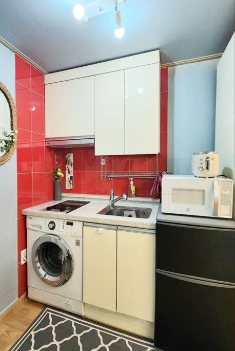 #a5 Opensale Long-term Discount On The 1st Floor Of Mapo Sinchon Hotspot For 5 Minutes Walk From Hongik 4 * Seoul