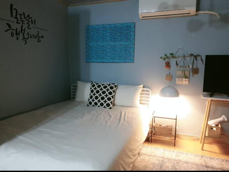 #a5 Opensale Long-term Discount On The 1st Floor Of Mapo Sinchon Hotspot For 5 Minutes Walk From Hongik 4 Seoul